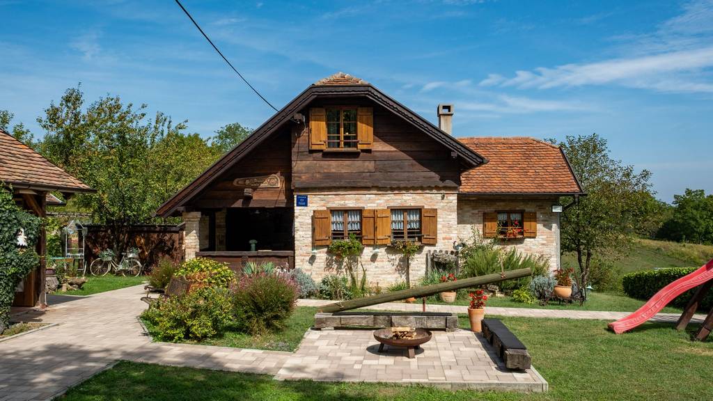 Kuća za odmor Unina mala kuća